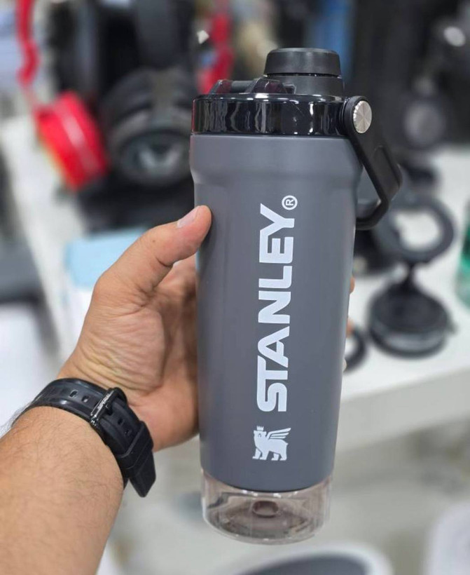 شیکر شارژی استنلی مدل Electric Protein Shaker (کیفیت اصلی)